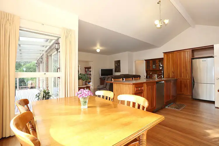 Sixth view of Homely house listing, 1 Domino Crt, Somerville VIC 3912