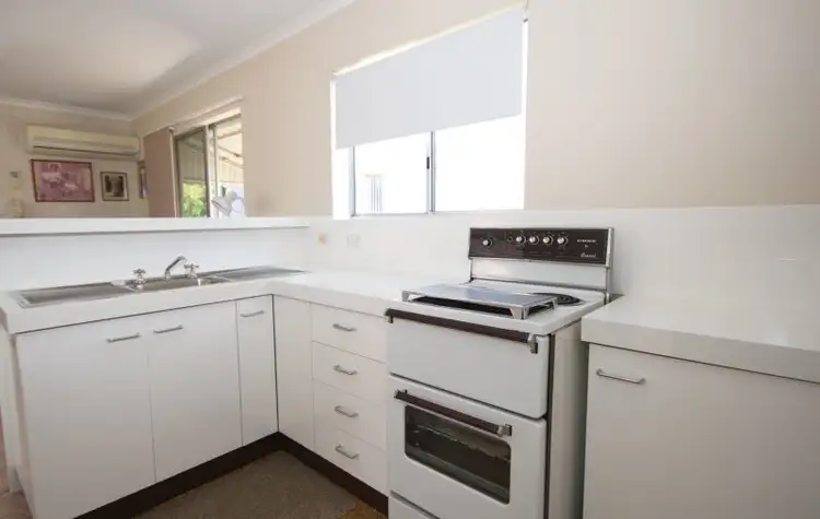Fourth view of Homely unit listing, 2/13 Bride Street, Wynnum QLD 4178