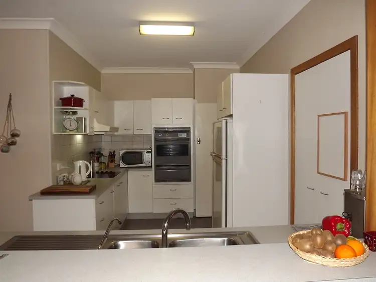 Fourth view of Homely house listing, 27 Heather Grove, Newborough VIC 3825