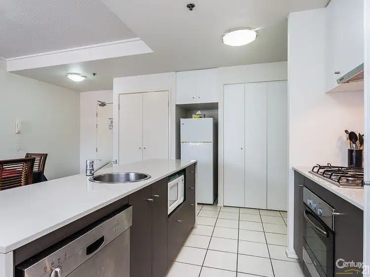 Second view of Homely apartment listing, 36/454 Upper Edward St, Spring Hill QLD 4000