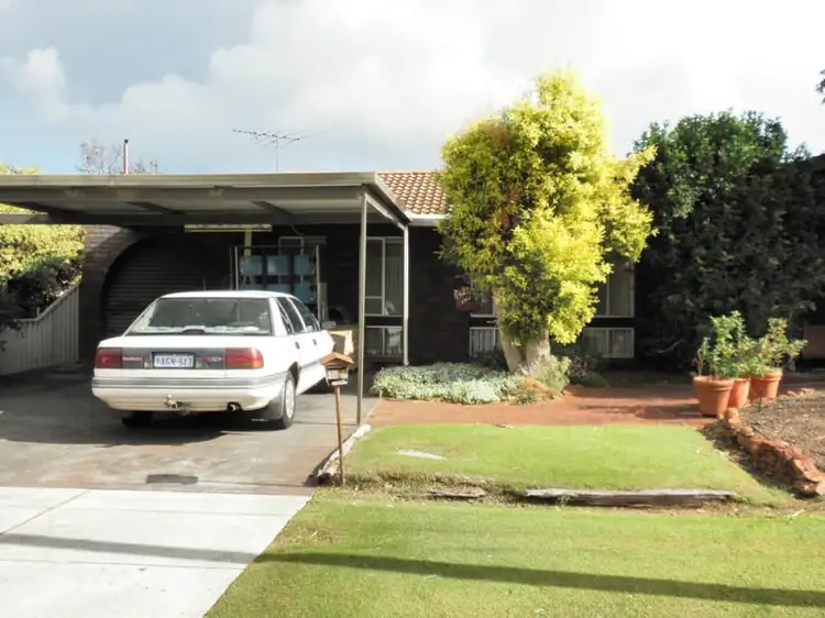Second view of Homely house listing, 32 Fircroft Way, Hamersley WA 6022