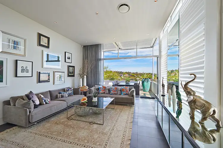 Third view of Homely apartment listing, 2/129 Hopetoun Avenue, Vaucluse NSW 2030