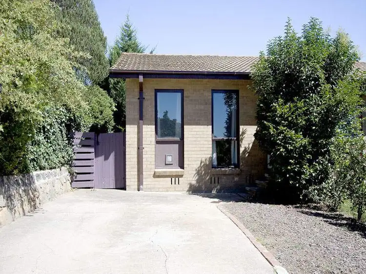 2/4 Nullagine Street, Fisher ACT 2611