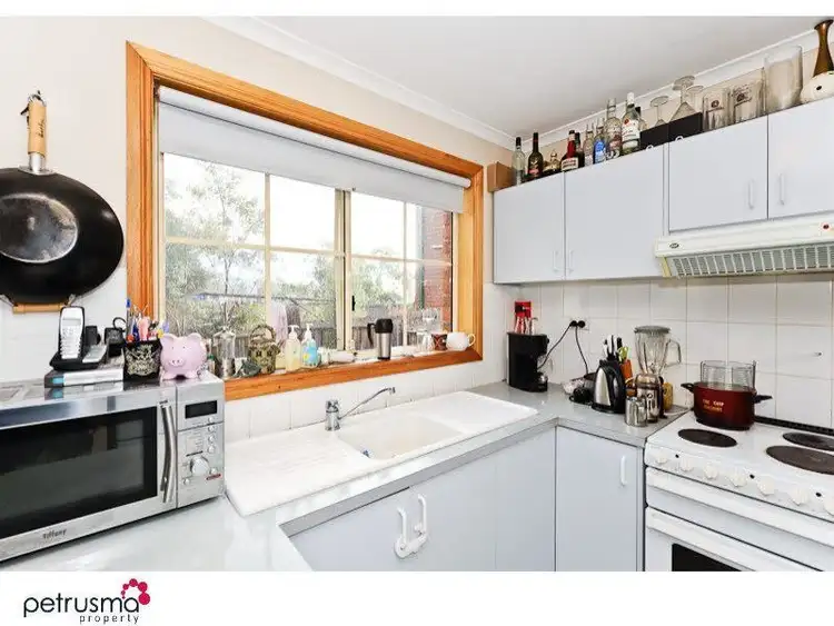 Fourth view of Homely unit listing, 2/4 Mowbray Court, Lenah Valley TAS 7008