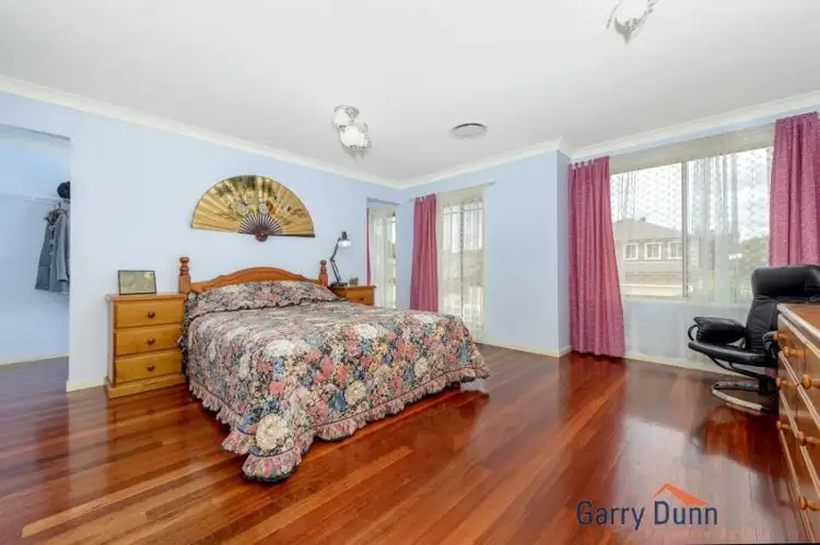 Sixth view of Homely house listing, 5 Pratia Crt, Voyager Point NSW 2172