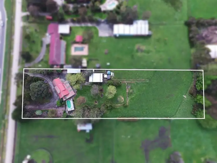 24 MAYFIELD ROAD, Cranbourne East VIC 3977