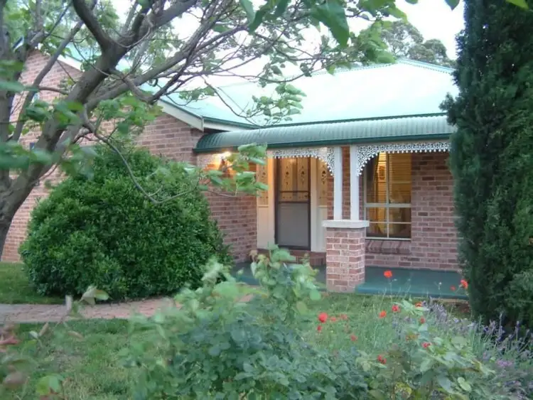 5 Henry Street, Blayney NSW 2799
