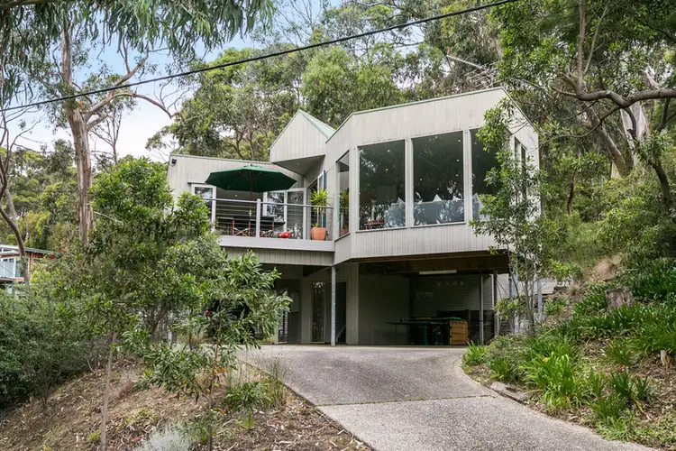 28 Charles Street, Lorne VIC 3232