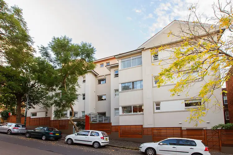 Third view of Homely apartment listing, 4/2 Waratah Street, Rushcutters Bay NSW 2011