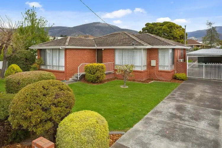 2 Nambour Place, Montrose TAS 7010