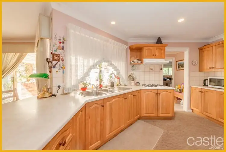 Fifth view of Homely house listing, 11 Kerrai Cl, Lambton NSW 2299