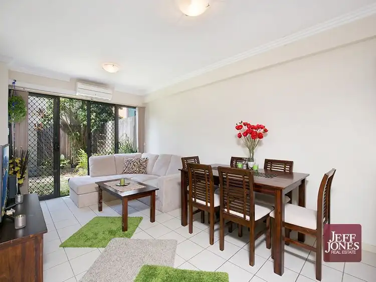 Main view of Homely townhouse listing, 9/127 Ekibin Road, Annerley QLD 4103