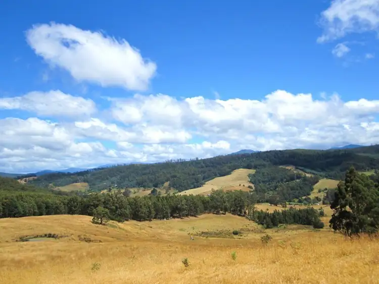 Off Huon Highway, Dover TAS 7117