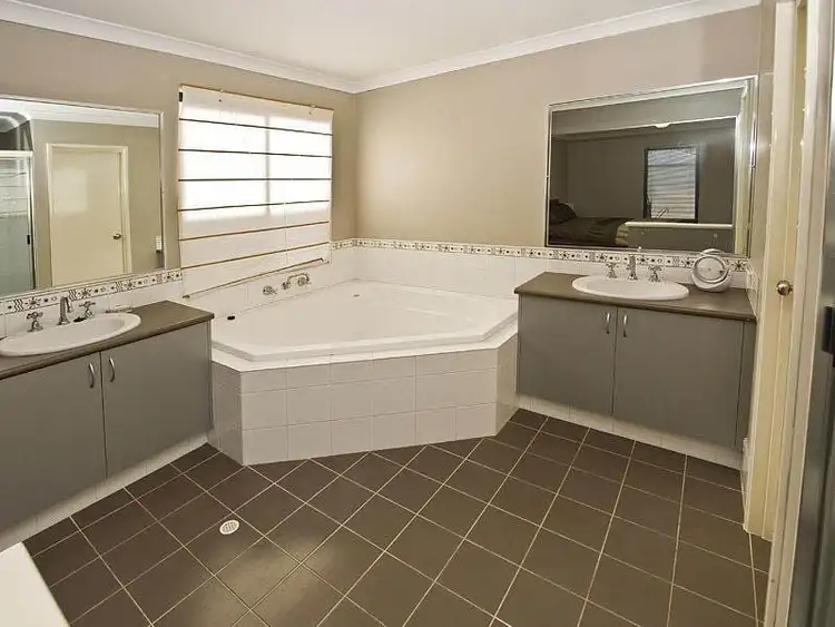 Third view of Homely house listing, 10 Tuart Court, Thornlie WA 6108
