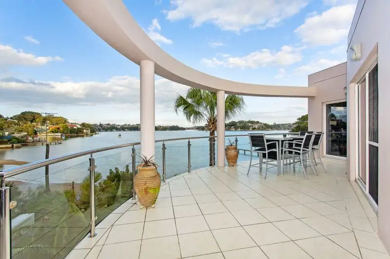 Main view of Homely semi-detached listing, 294b Connells Point Road, Connells Point NSW 2221
