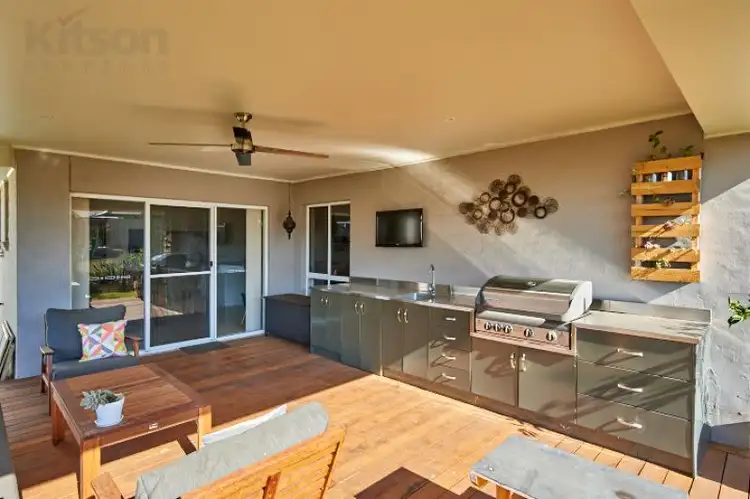 Second view of Homely house listing, 8 Bogong Crescent, Tatton NSW 2650