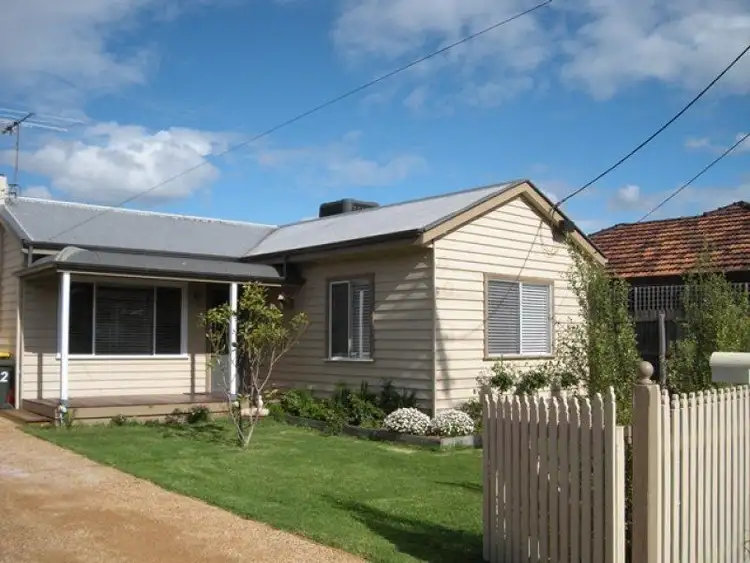 92 Third Avenue, Altona North VIC 3025