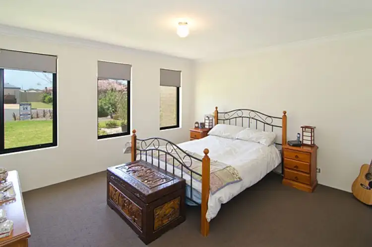 Seventh view of Homely house listing, 11 Owl Close, Broadwater WA 6280