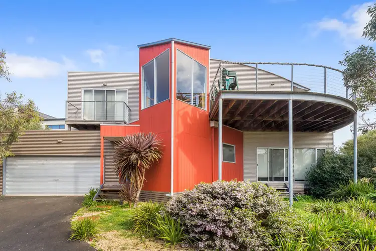 2/11 Great Ocean Road, Marengo VIC 3233