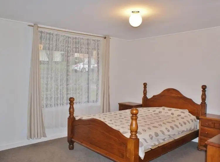 Fifth view of Homely house listing, 10 High Road, Yallourn North VIC 3825