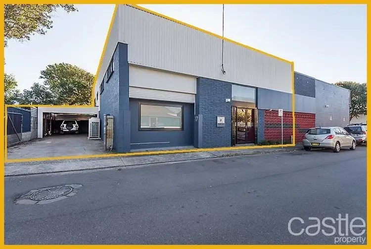 17 Bishopsgate St, Wickham NSW 2293