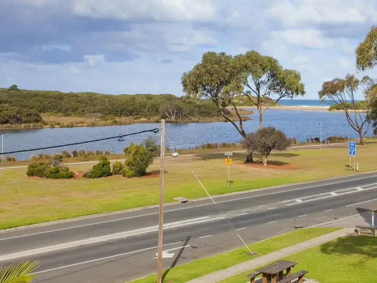 Third view of Homely apartment listing, 8/105 Great Ocean Road, Anglesea VIC 3230