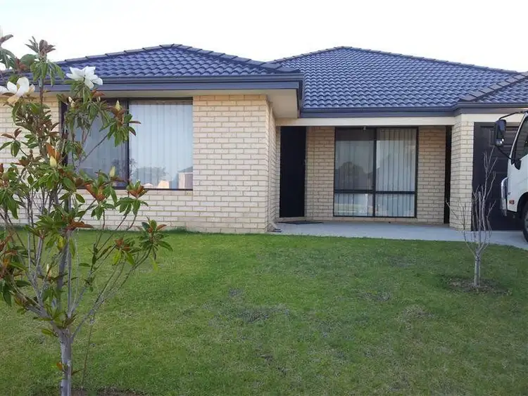 16 Darkin Drive, Gosnells WA 6110