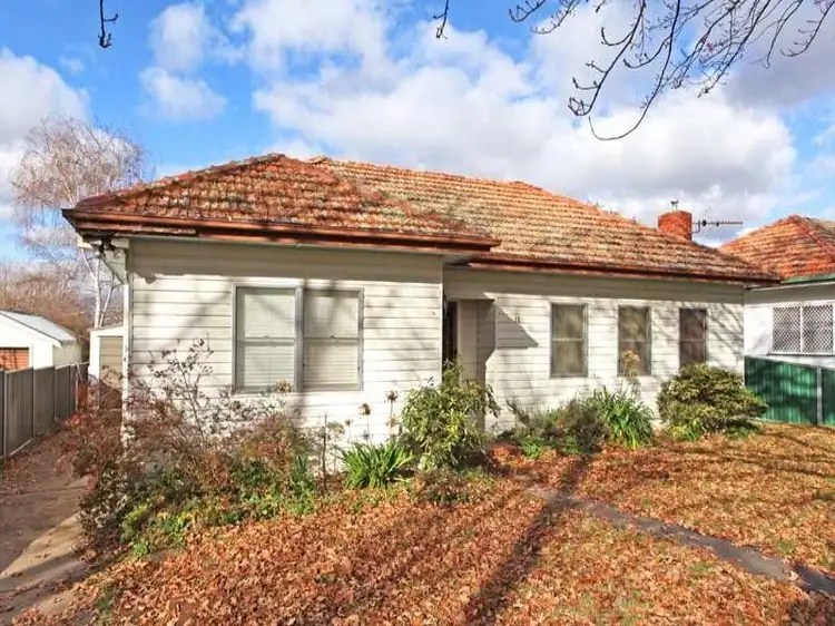 12 Fox Avenue, Orange NSW 2800
