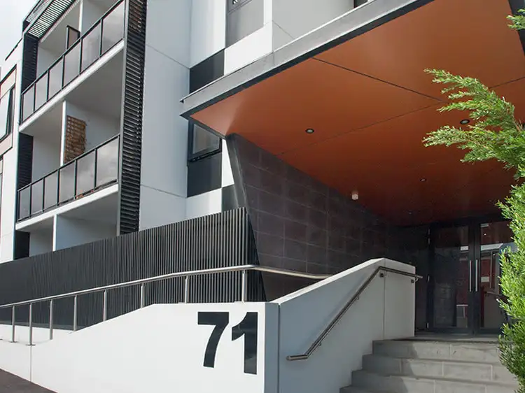 G15/71 Henry Street, Kensington VIC 3031