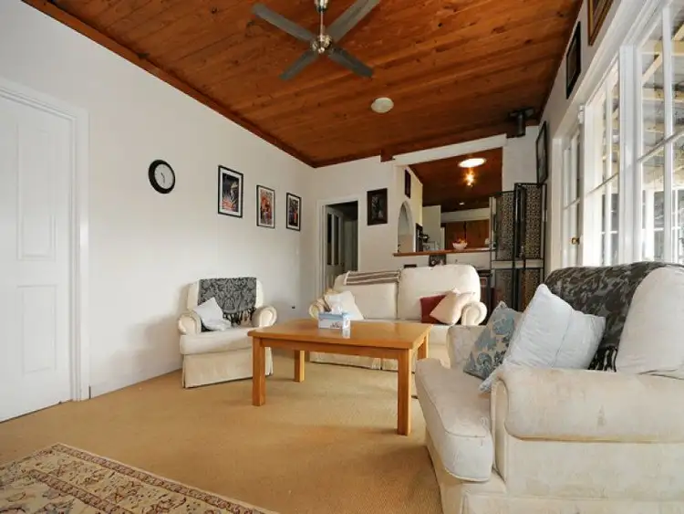 Sixth view of Homely house listing, 6 Scaddan Street, Duncraig WA 6023