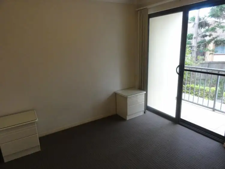 Fifth view of Homely unit listing, 29/8-14 Whitby St, Southport QLD 4215