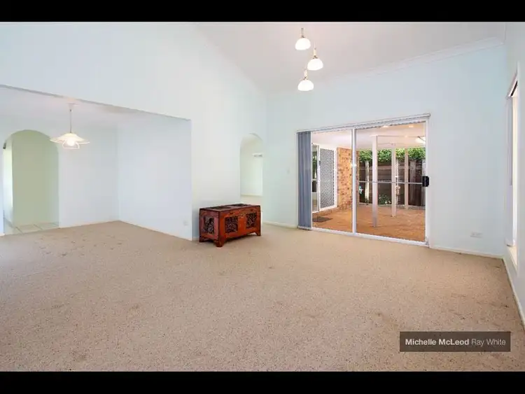 Sixth view of Homely house listing, 7 Geewan Place, Chapel Hill QLD 4069