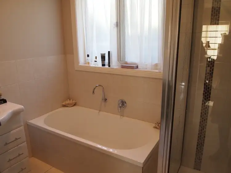 Sixth view of Homely townhouse listing, 2/64 Service Street, Porepunkah VIC 3740