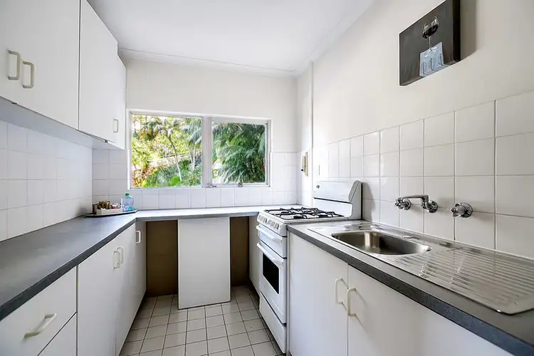 Third view of Homely apartment listing, 4/2a Henry Lawson Avenue, Mcmahons Point NSW 2060