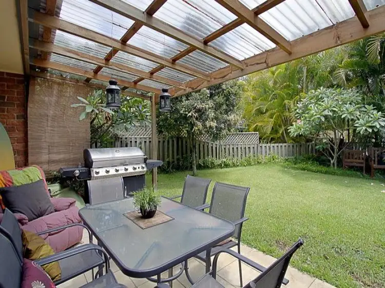 21 Bottlebrush Crescent, Suffolk Park NSW 2481