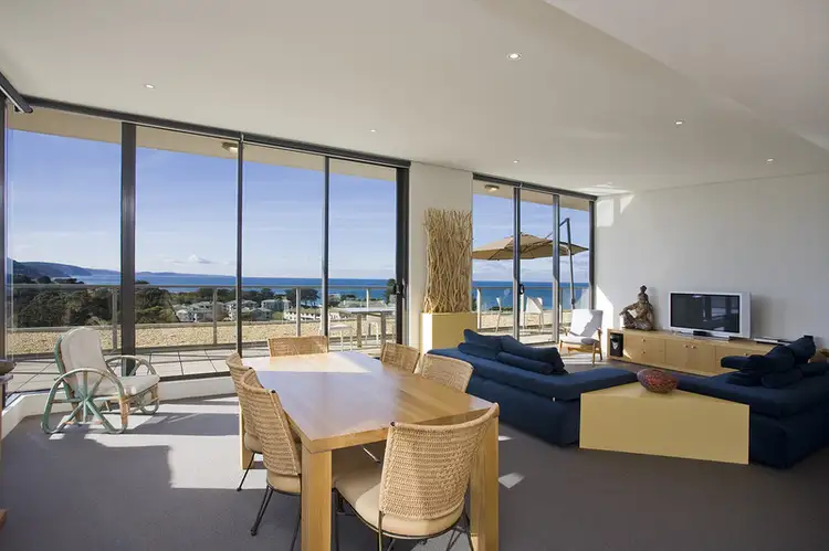 18/4 Smith Street, Lorne VIC 3232
