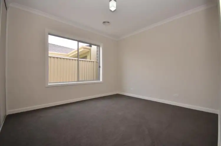 Sixth view of Homely townhouse listing, 1/15 Burnett Street, Horsham VIC 3400