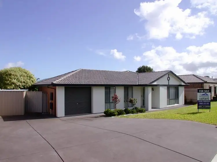 Second view of Homely house listing, 2 Best Close, Woodcroft SA 5162