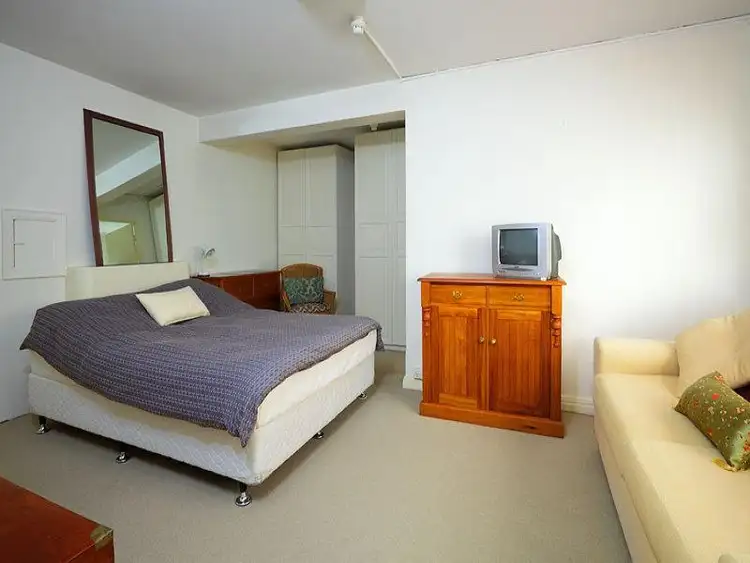 Fourth view of Homely studio listing, 5/8 Onslow Avenue, Elizabeth Bay NSW 2011