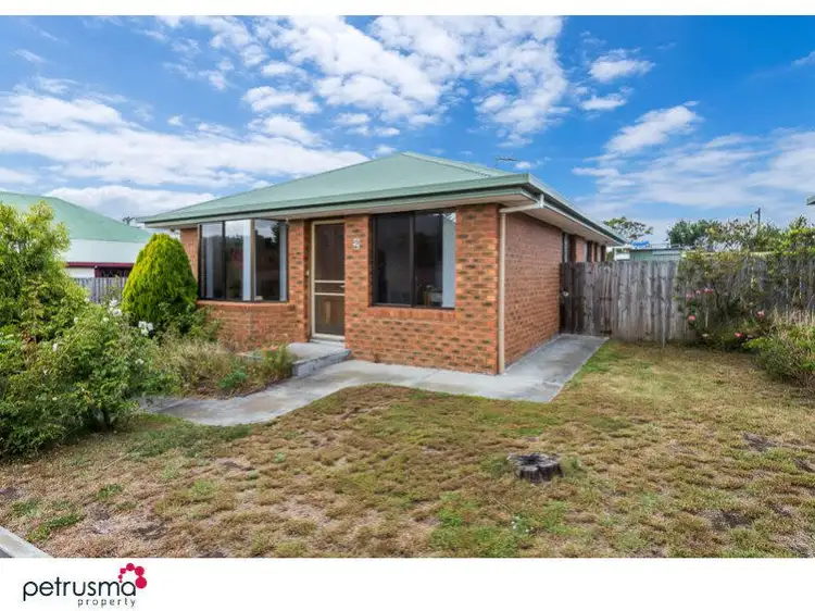 2/128 Howard Road, Goodwood TAS 7010