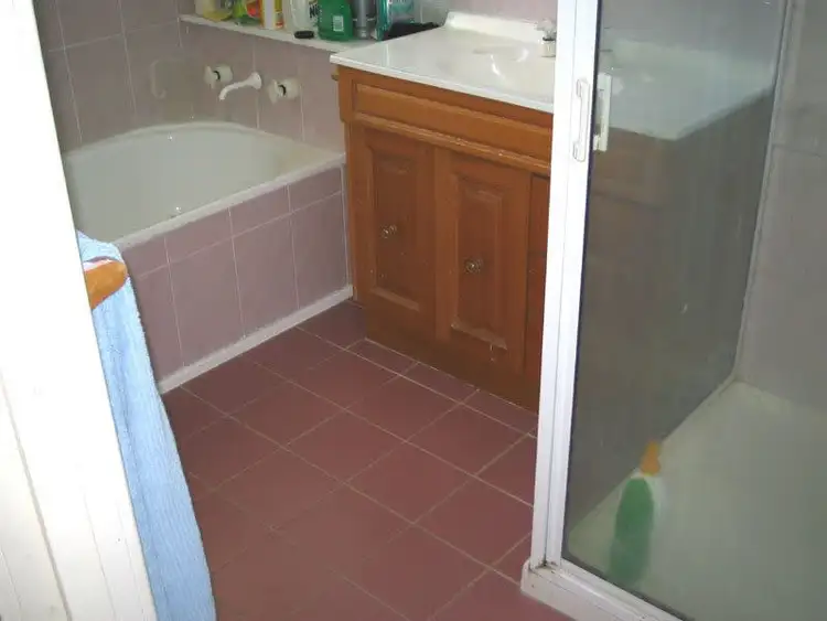 Fifth view of Homely house listing, 48 Henley Street, Lindisfarne TAS 7015