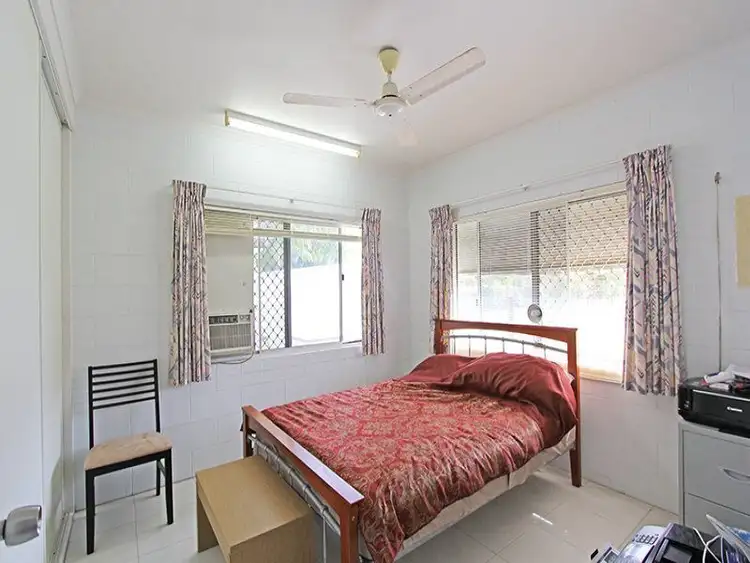 Sixth view of Homely villa listing, 1/133 Robert Road, Bentley Park QLD 4869