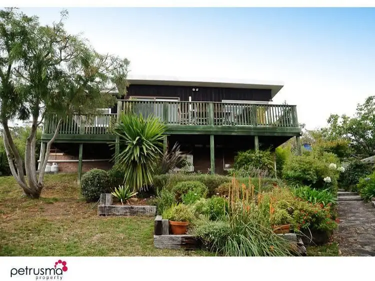 99 Channel Highway, Taroona TAS 7053
