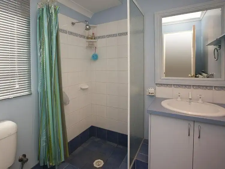 Fourth view of Homely house listing, 5 Fortescue Bend, Gosnells WA 6110