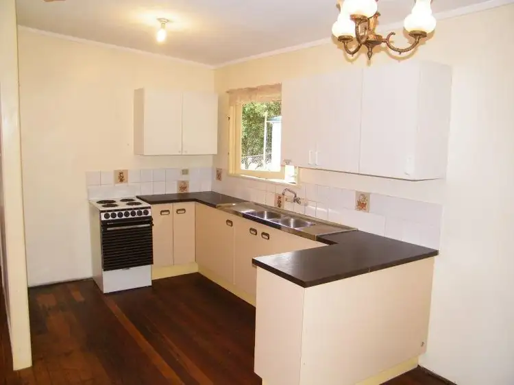Fourth view of Homely house listing, 4 JOYCELAND STREET, Brighton QLD 4017