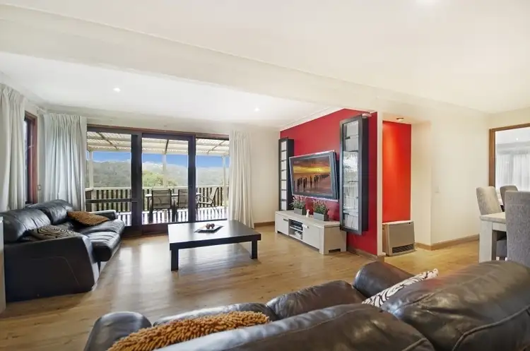 Sixth view of Homely house listing, 15 Fairview Place, Mount Kuring-gai NSW 2080