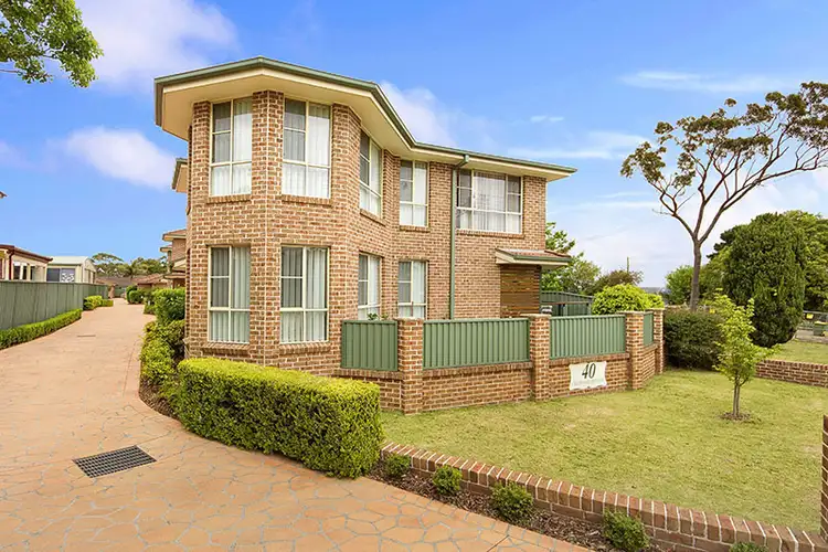 Main view of Homely townhouse listing, 1/40 Engadine Avenue, Engadine NSW 2233
