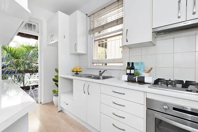 Fifth view of Homely apartment listing, 4/134 Brougham Street, Potts Point NSW 2011
