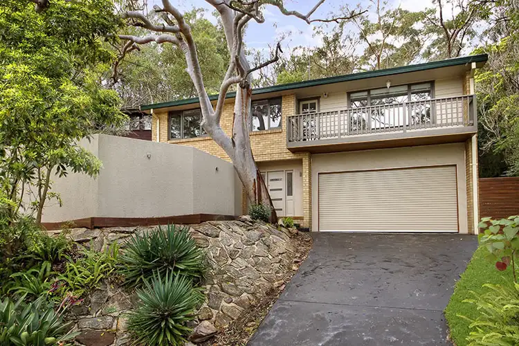 72 Sladden Road, Yarrawarrah NSW 2233