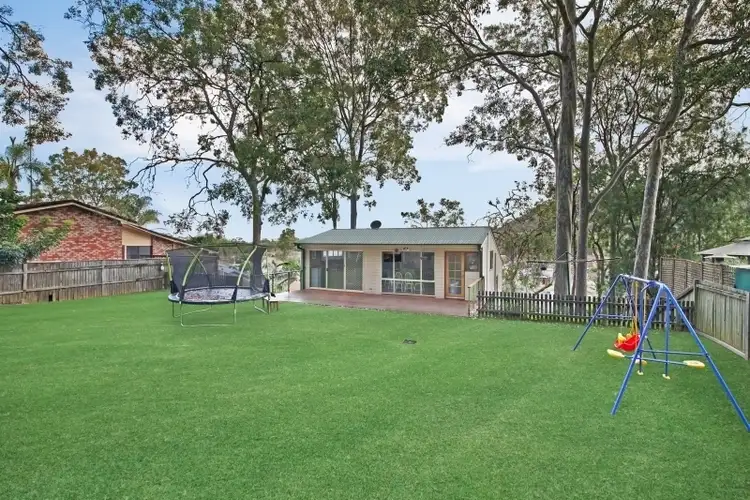 143 Australia Av, Umina Beach NSW 2257